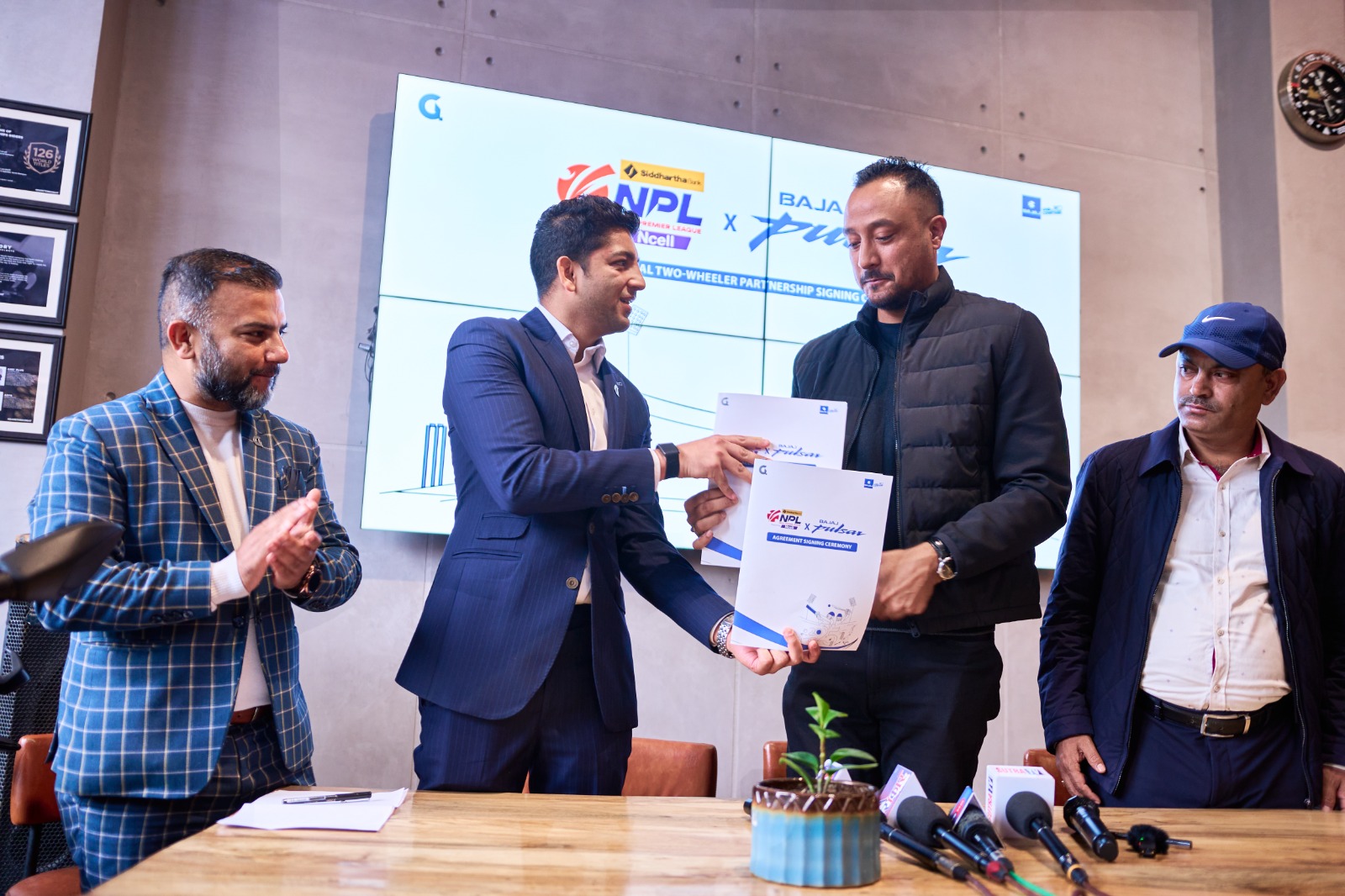 बजाज पल्सर एनपीएलको ‘टु ह्विलर पार्टनर’ – उत्कृष्ट तीन खेलाडीलाई पल्सर मोटरसाइकल दिइने बजाज पल्सर एनपीएलको ‘टु ह्विलर पार्टनर’ – उत्कृष्ट तीन खेलाडीलाई पल्सर मोटरसाइकल दिइने