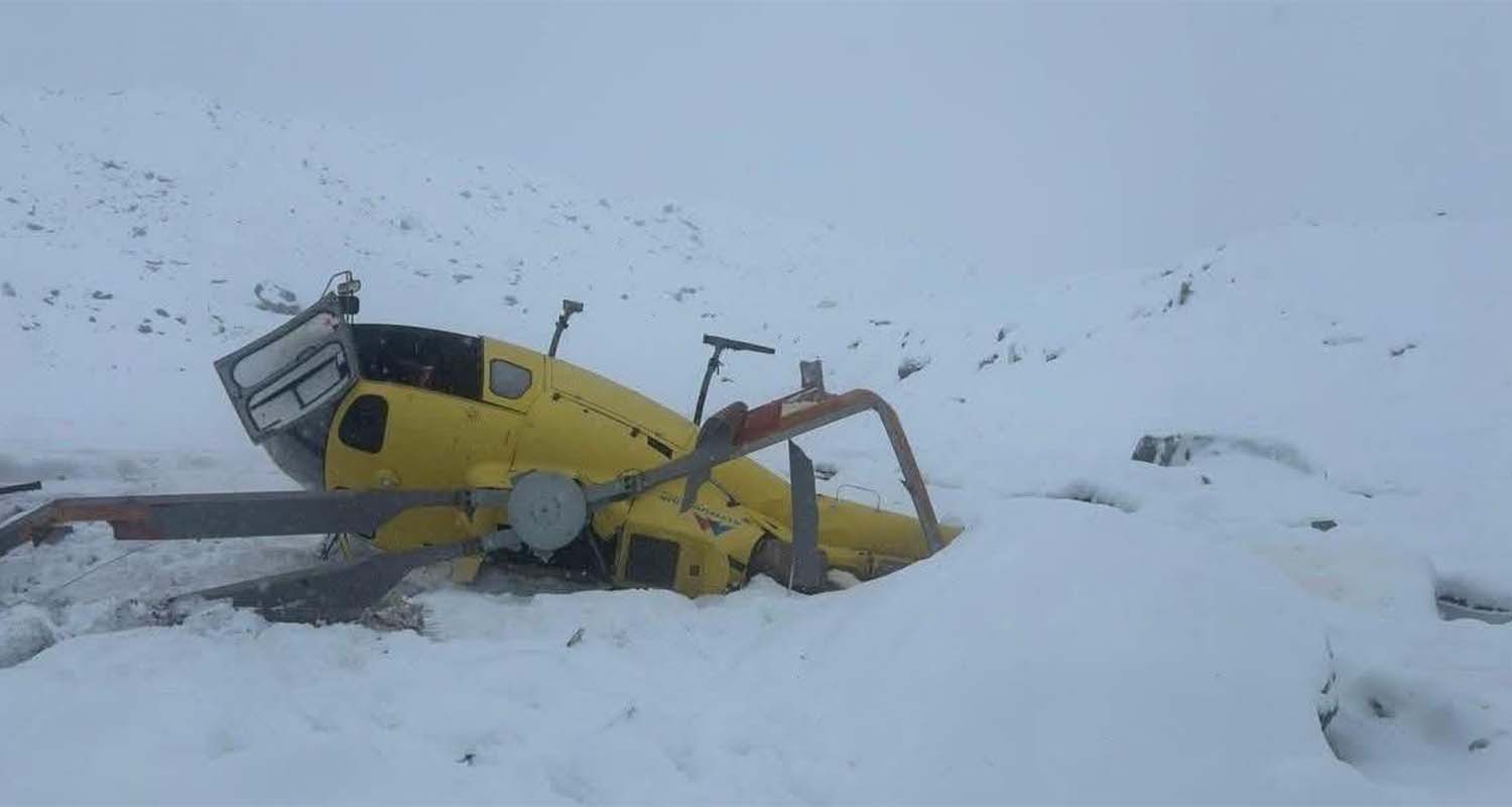 लोबुचे हिमाल पुगेको हेलिकोप्टर दुर्घटना लोबुचे हिमाल पुगेको हेलिकोप्टर दुर्घटना