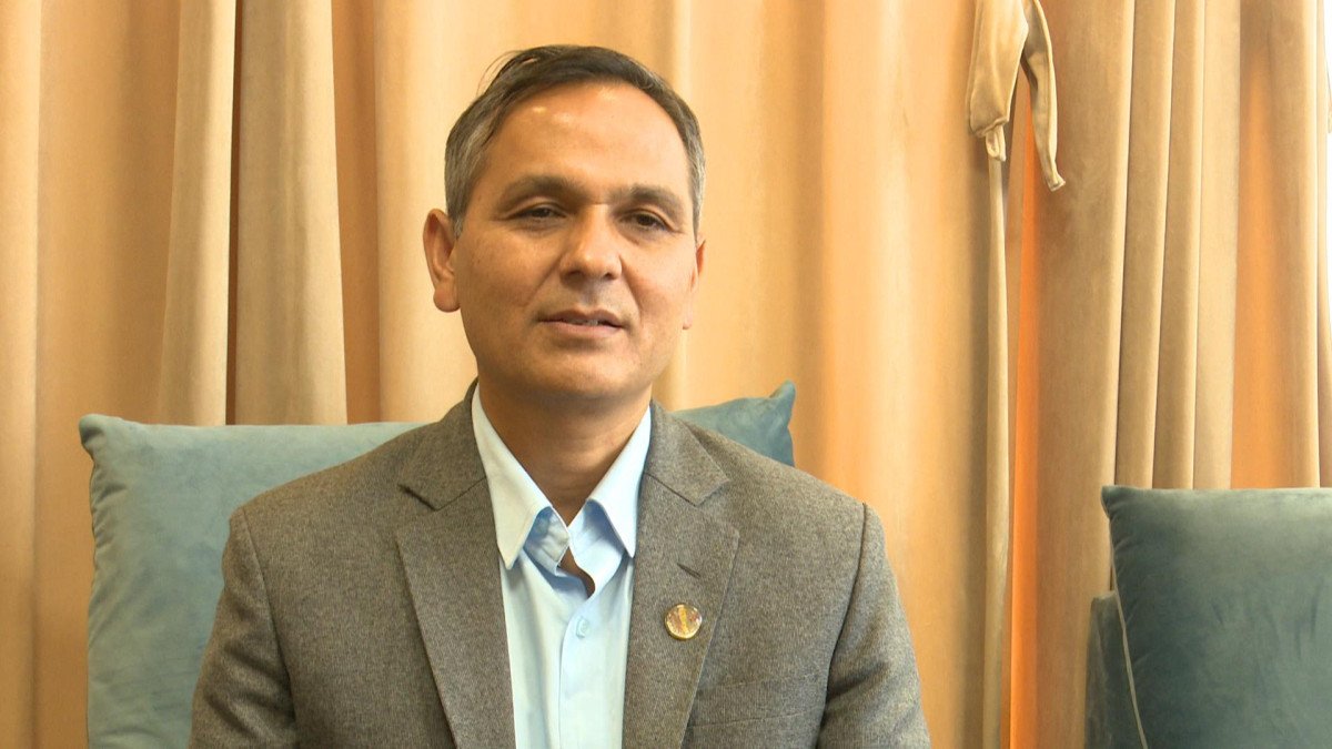 सरकार संवादका लागि तयार रहेको भन्दै सडकमा प्रदर्शन नगर्न गृहमन्त्रीको आग्रह सरकार संवादका लागि तयार रहेको भन्दै सडकमा प्रदर्शन नगर्न गृहमन्त्रीको आग्रह