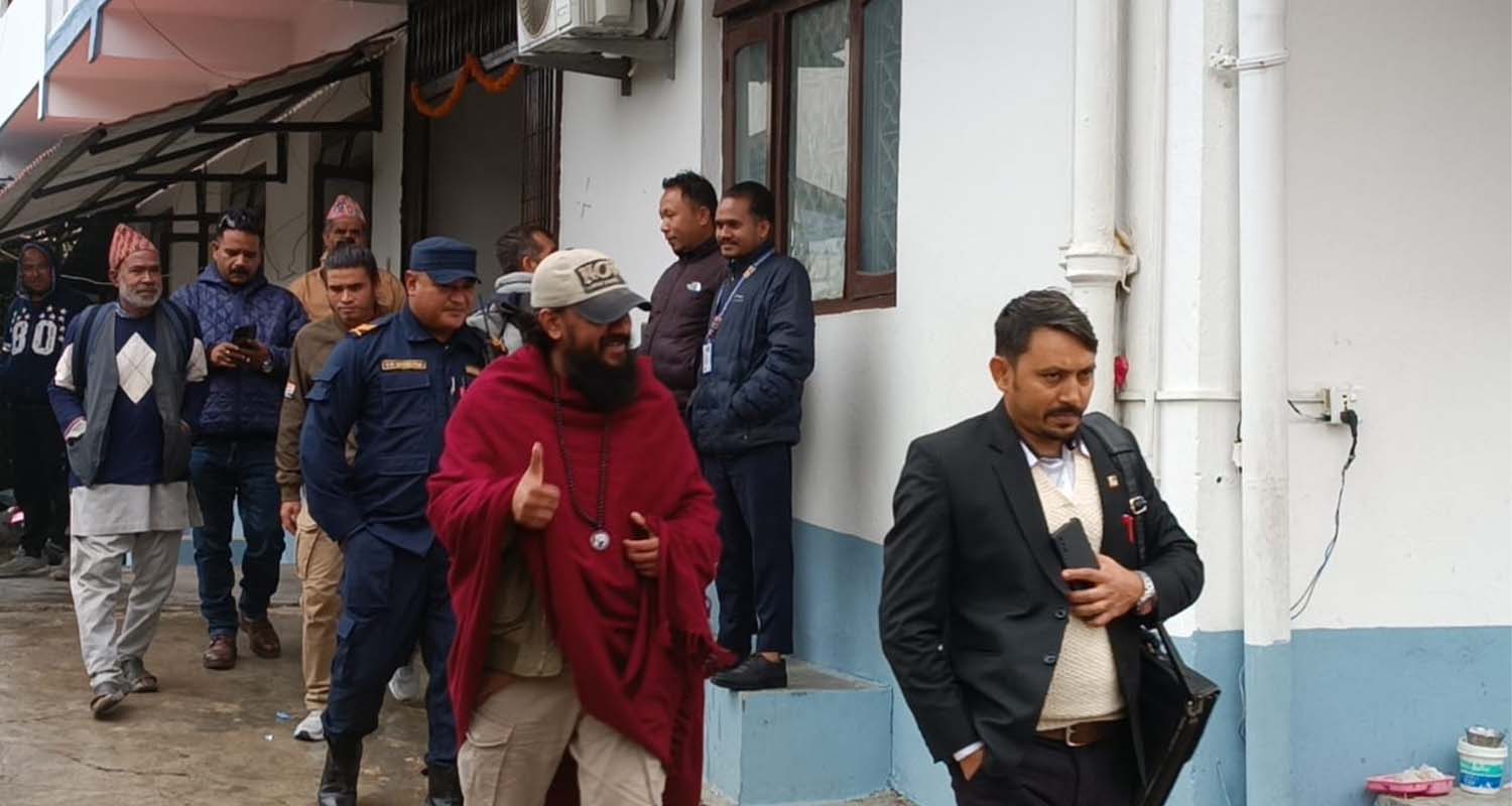 खगेन्द्र सुनारलाई धरौटीमा छोड्न काभ्रे अदालतको आदेश खगेन्द्र सुनारलाई धरौटीमा छोड्न काभ्रे अदालतको आदेश