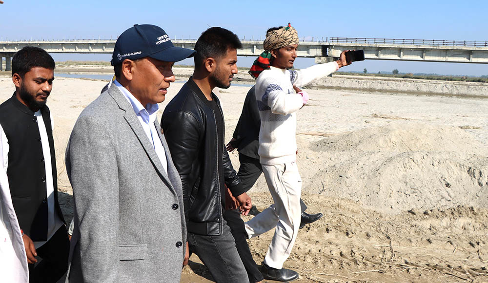 कुलमान भन्छन्– कमला नदीको पुलको अनुगमन गर्दा स्थानीयको कष्ट बारे गहिरो अनुभूति भयो