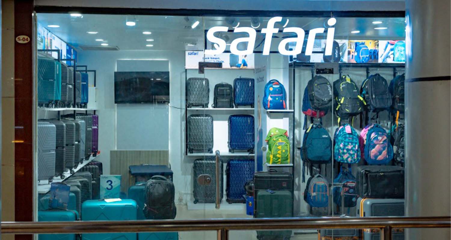 सिटी सेन्टरमा सफारीको पहिलो एक्सक्लुसिभ सोरुम सञ्चालनमा ,शंकर ग्रुप आधिकारिक वितरक