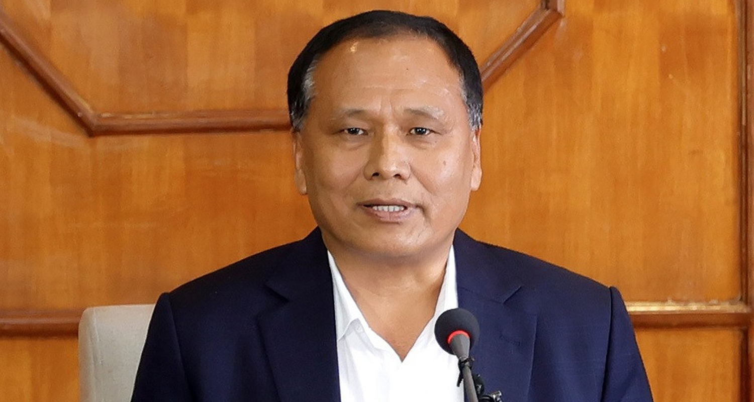 डेडिकेटेड फिडर र ट्रङ्कलाइनको बक्यौता उठाउने निर्णयबाट पछि हट्दिनँ : ऊर्जामन्त्री घिसिङ डेडिकेटेड फिडर र ट्रङ्कलाइनको बक्यौता उठाउने निर्णयबाट पछि हट्दिनँ : ऊर्जामन्त्री घिसिङ