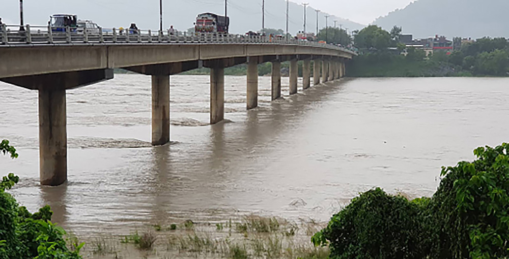 नारायणी पुलमा मंसिर ५ र ६ गते राति ५ घण्टा यातायात संचालनमा रोक लगाइने