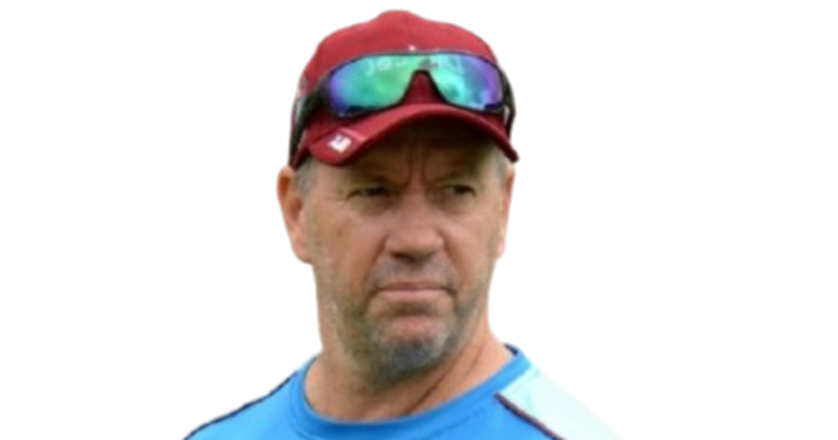 नेपालमा एनपीएल, क्रिकेट प्रशिक्षक ल यूएई हानिए