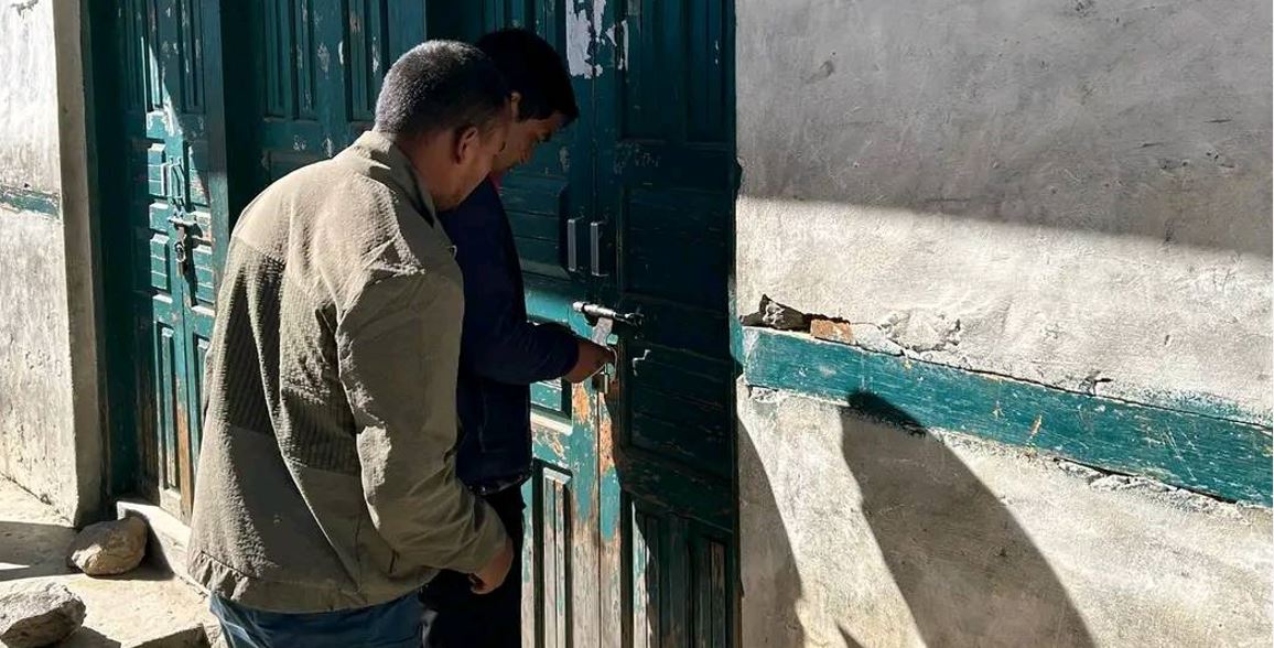 अब प्रत्येक उडानमा बिरामीलाई दुई टिकट अनिवार्य