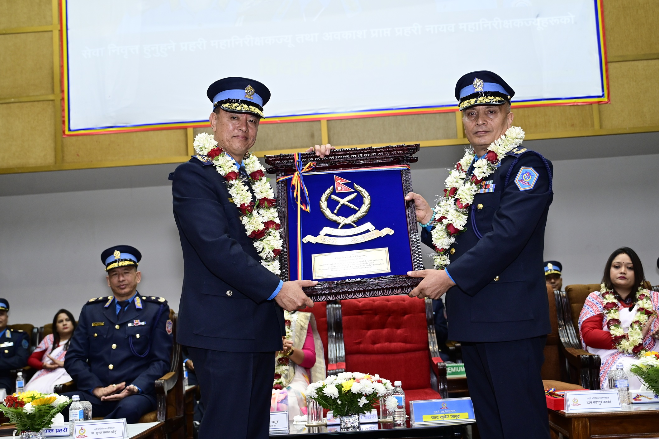 अवकाशमा गए आईजीपी खापुङ, आजदेखि दानबहादुर कार्कीले सम्हाल्दैछन् प्रहरी कमाण्ड