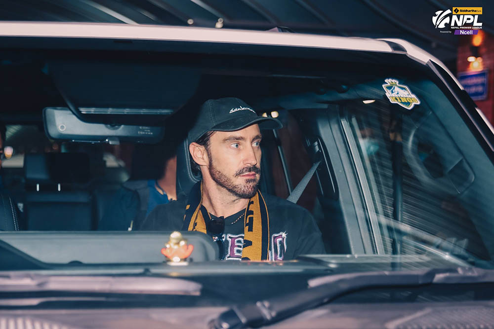 एनपीएल खेल्न काठमाडौँ आइपुगे फाफ डुप्लेसीस