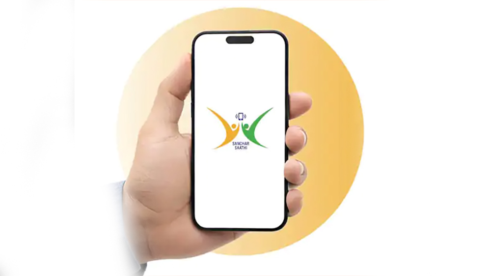 स्मार्ट फोनमा सञ्चार साथी एप अनिवार्य गर्नुपर्ने निर्णयबाट पछि हट्यो भारत सरकार