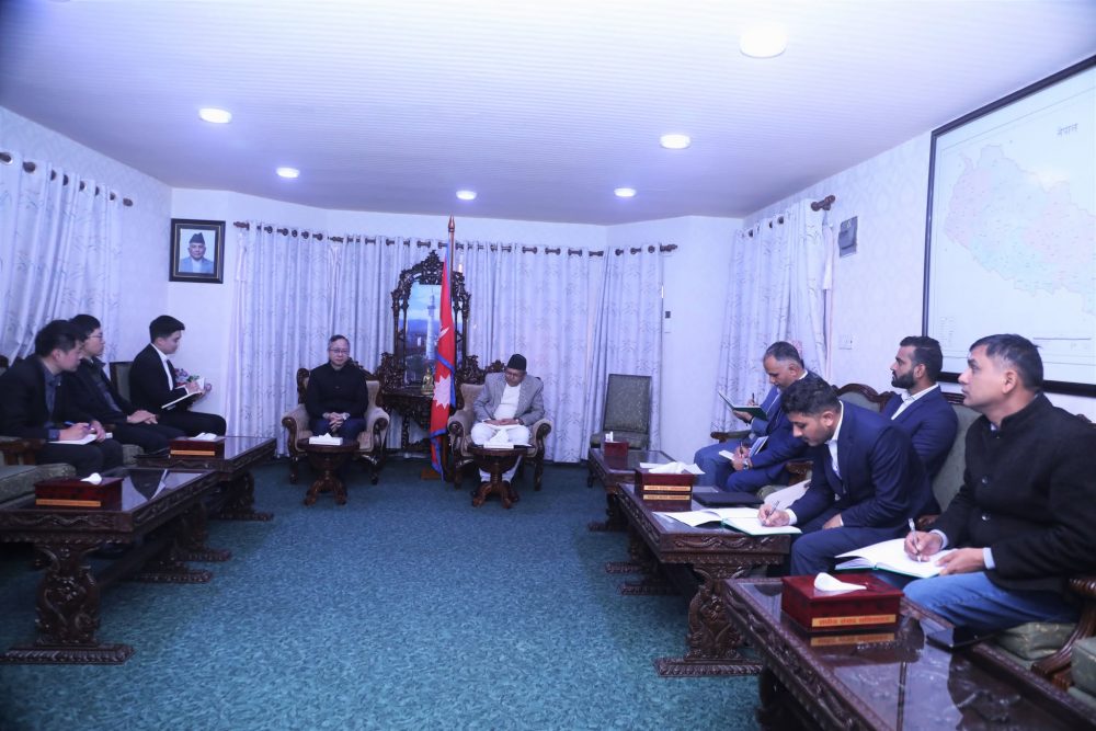 सभामुख घिमिरेसँग चिनियाँ राजदूतले गरे बिदाई भेट