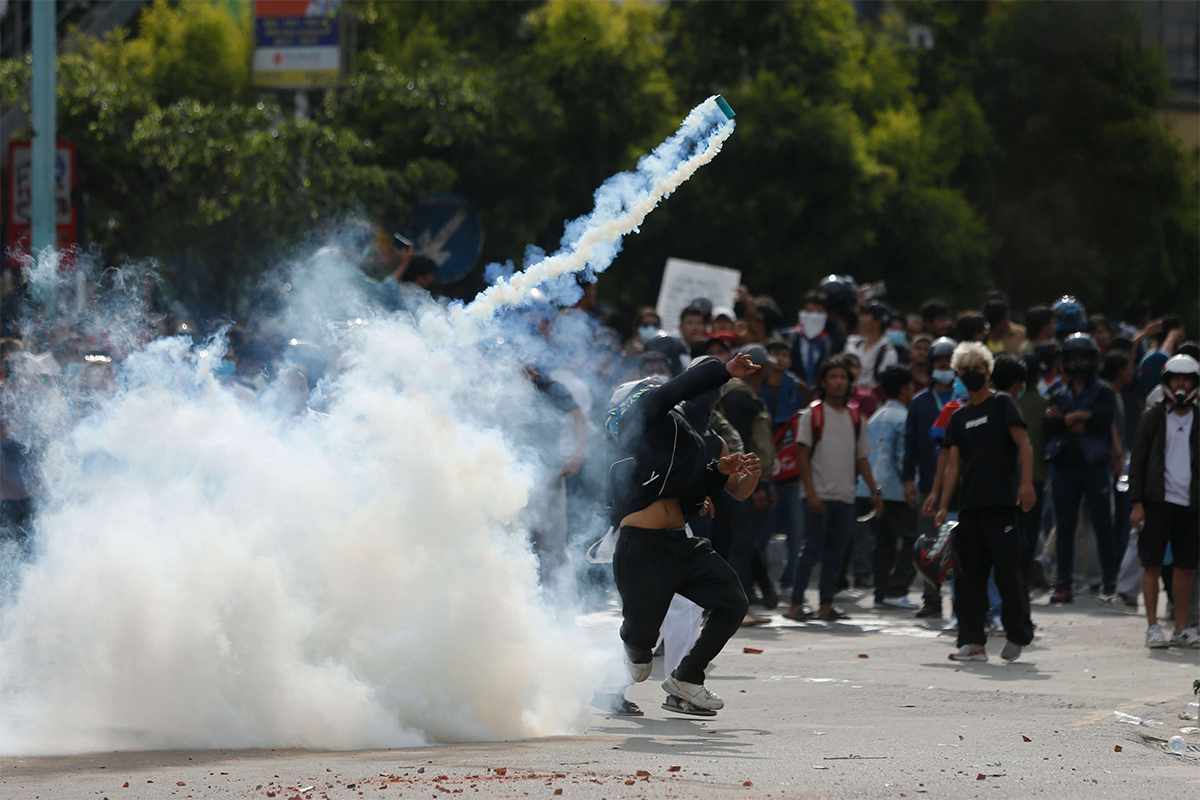 जेन जी आन्दोलनमा विध्वंस मच्चाउने ७४ जना जेल चलान, ९२ जना हाजिरी जमानीमा छुटे