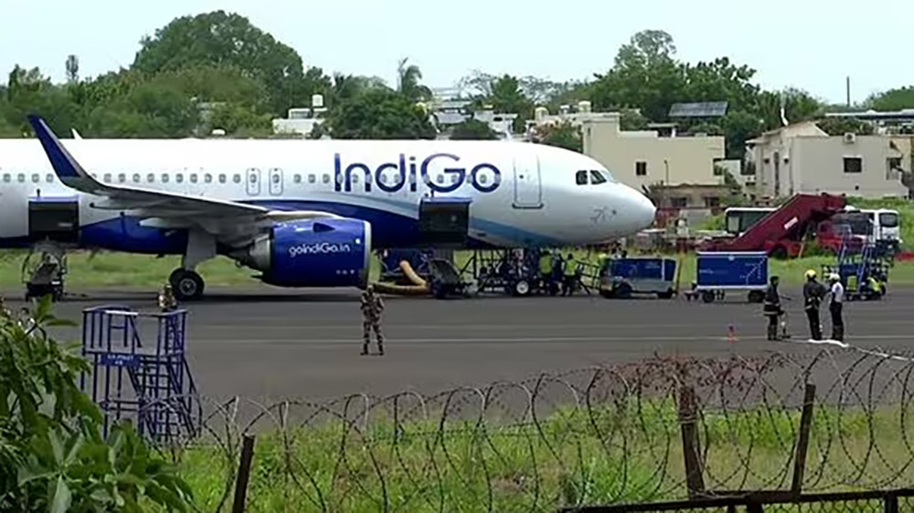 इन्डिगोको जहाजमा बमको धम्कि, मुम्बईमा सुरक्षित अवतरण