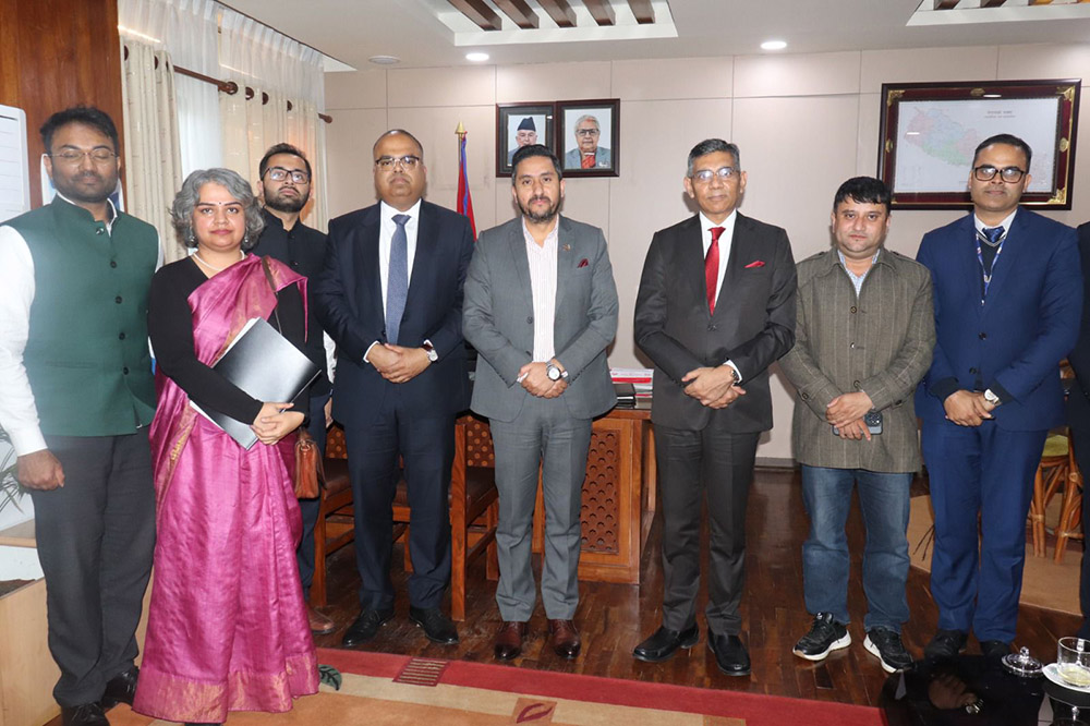 मन्त्री खरेल र भारतका विदेश मन्त्रालयका अतिरिक्त सचिव महावरबीच भेटवार्ता