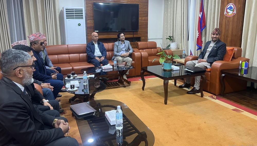 सिंहदरबारमा सरकार र नागरिक बचाउ अभियानका टोलीबीच वार्ता